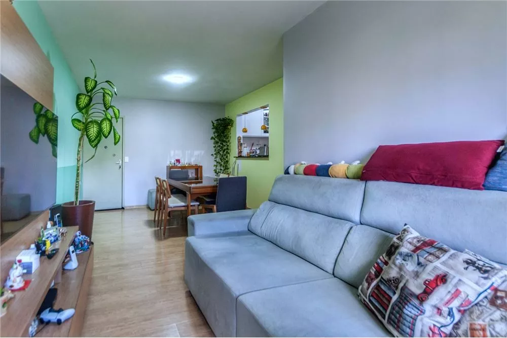 Apartamento à venda com 3 quartos, 73m² - Foto 4