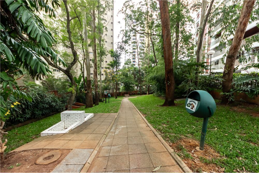 Apartamento, 4 quartos, 208 m² - Foto 2