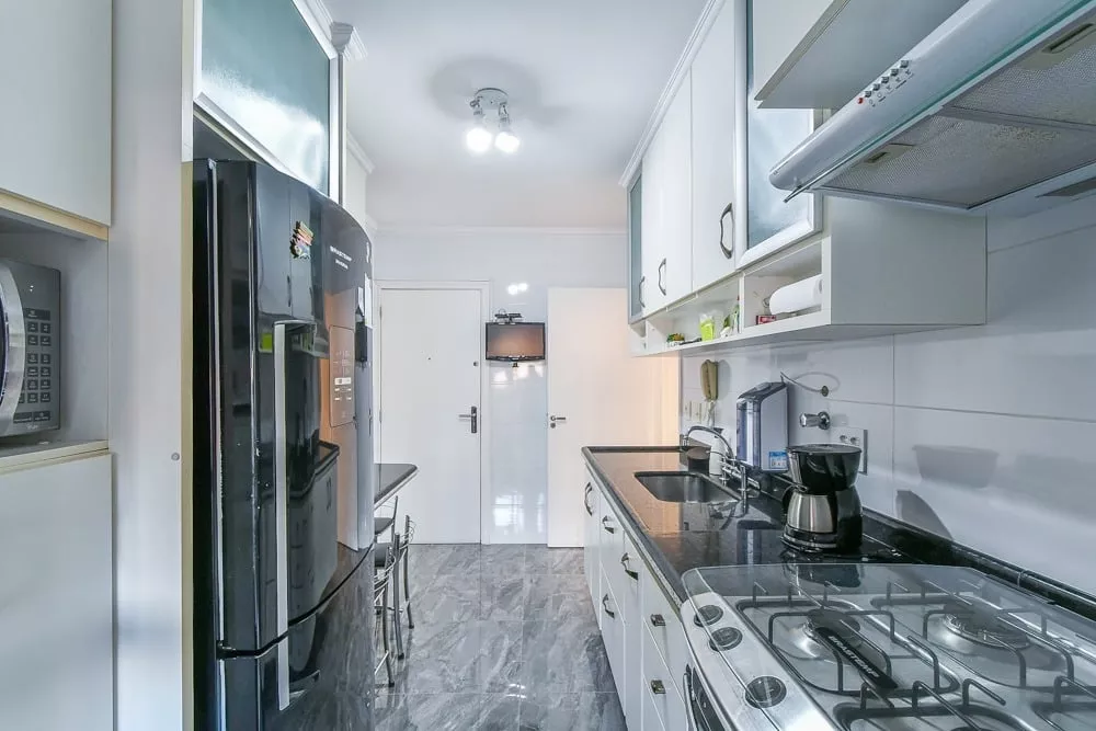 Apartamento à venda com 4 quartos, 108m² - Foto 4