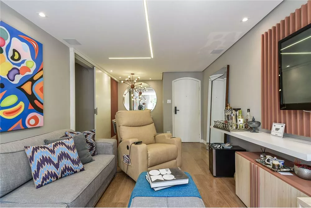 Apartamento à venda com 3 quartos, 111m² - Foto 6