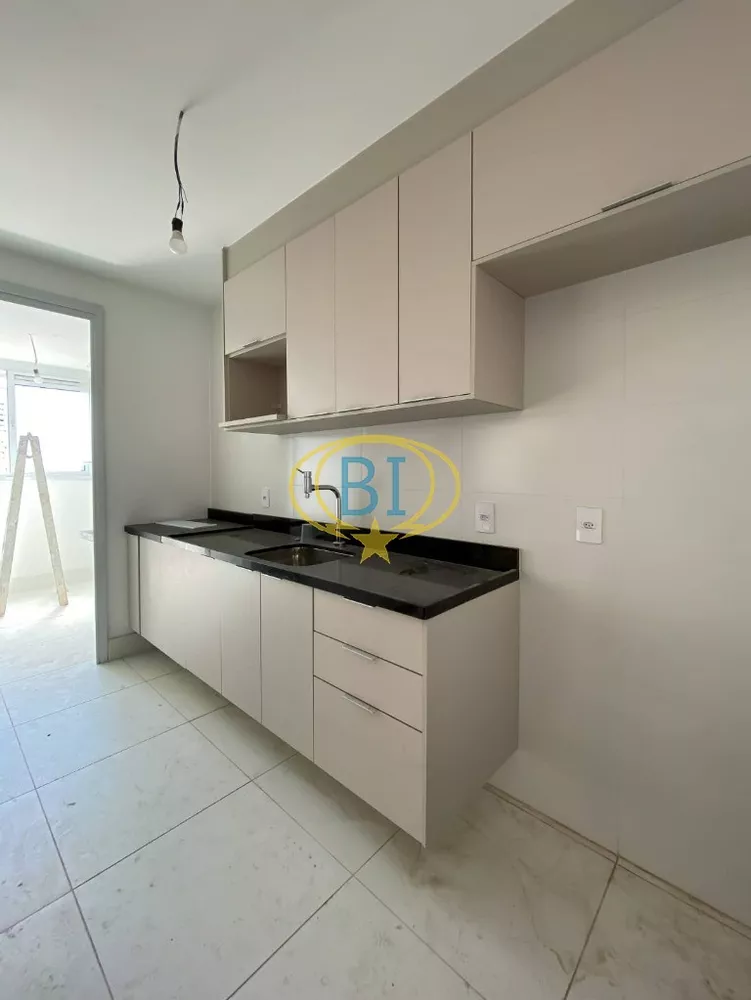 Cobertura à venda com 4 quartos, 215m² - Foto 7