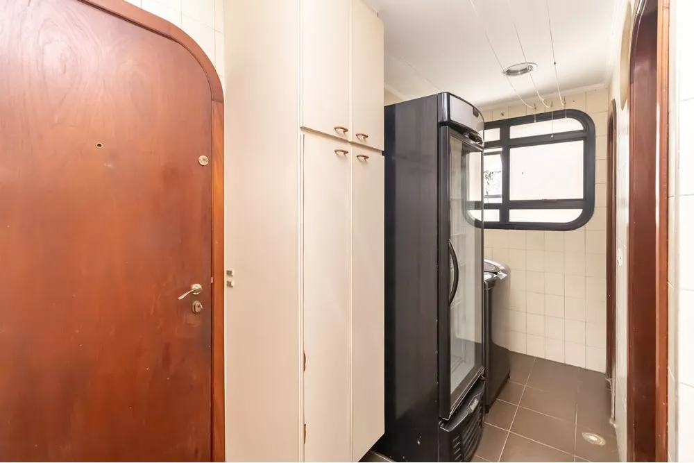 Apartamento à venda com 3 quartos, 173m² - Foto 5