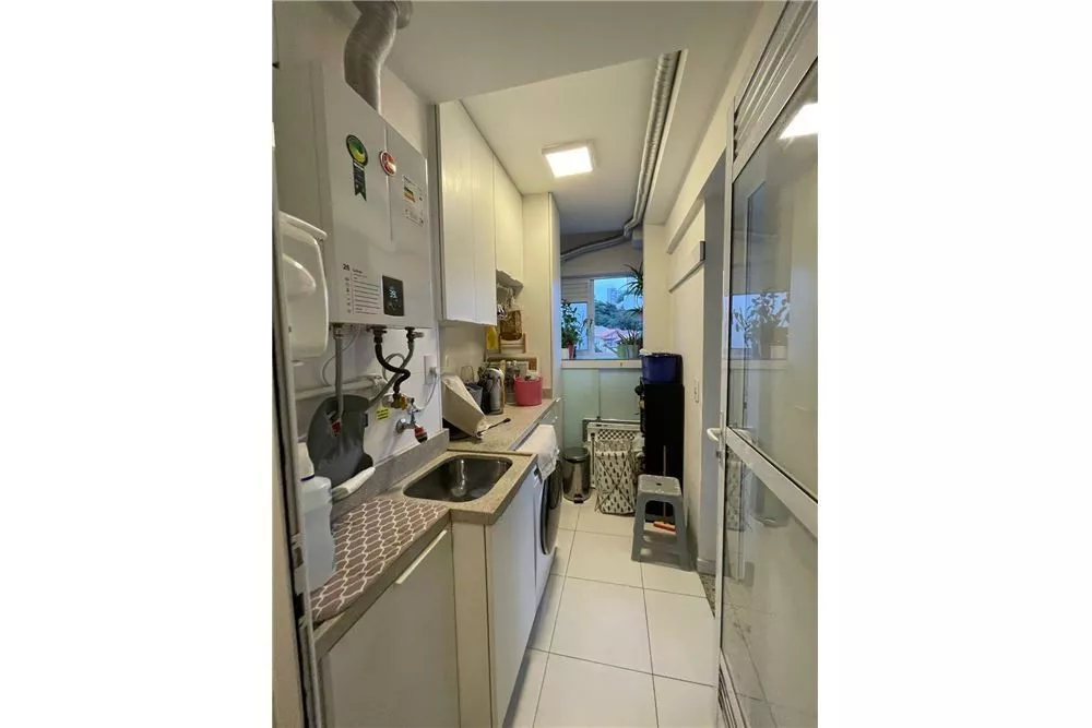 Apartamento à venda com 2 quartos, 71m² - Foto 12