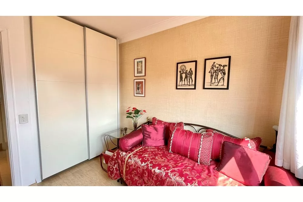 Apartamento à venda com 2 quartos, 142m² - Foto 3