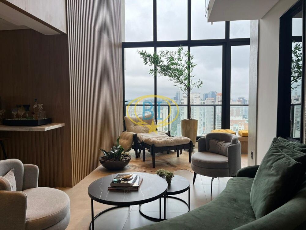 Cobertura, 3 quartos, 215 m² - Foto 2