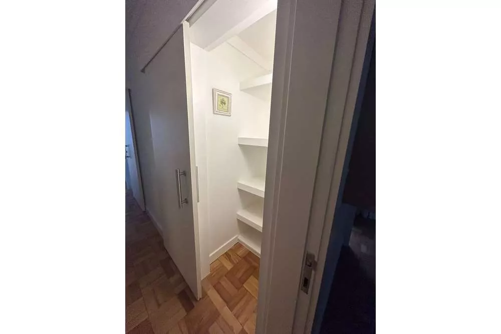 Apartamento à venda com 3 quartos, 138m² - Foto 10