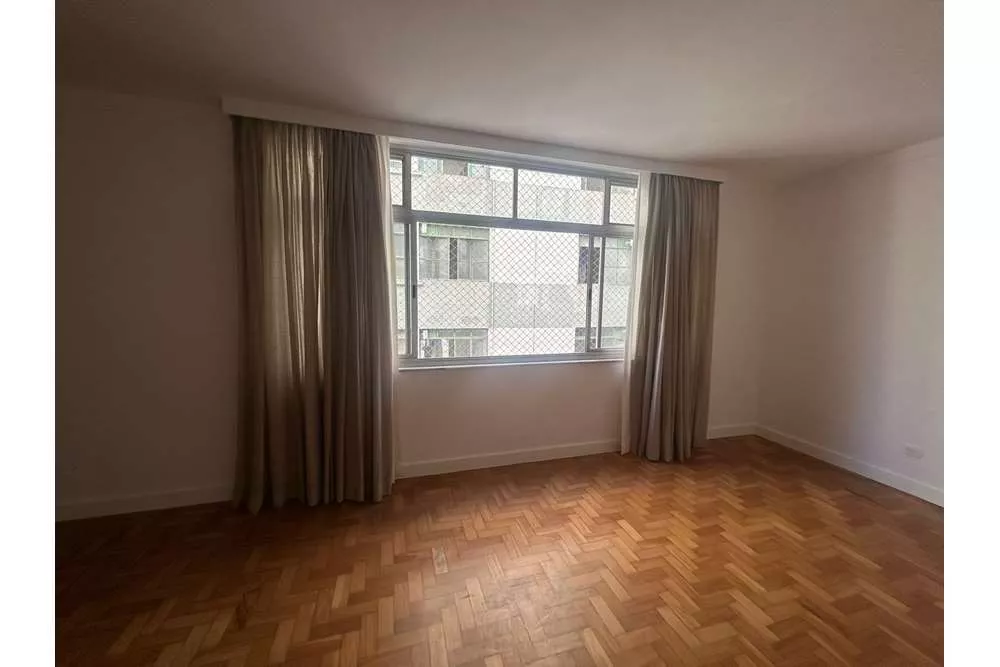 Apartamento à venda com 3 quartos, 138m² - Foto 1