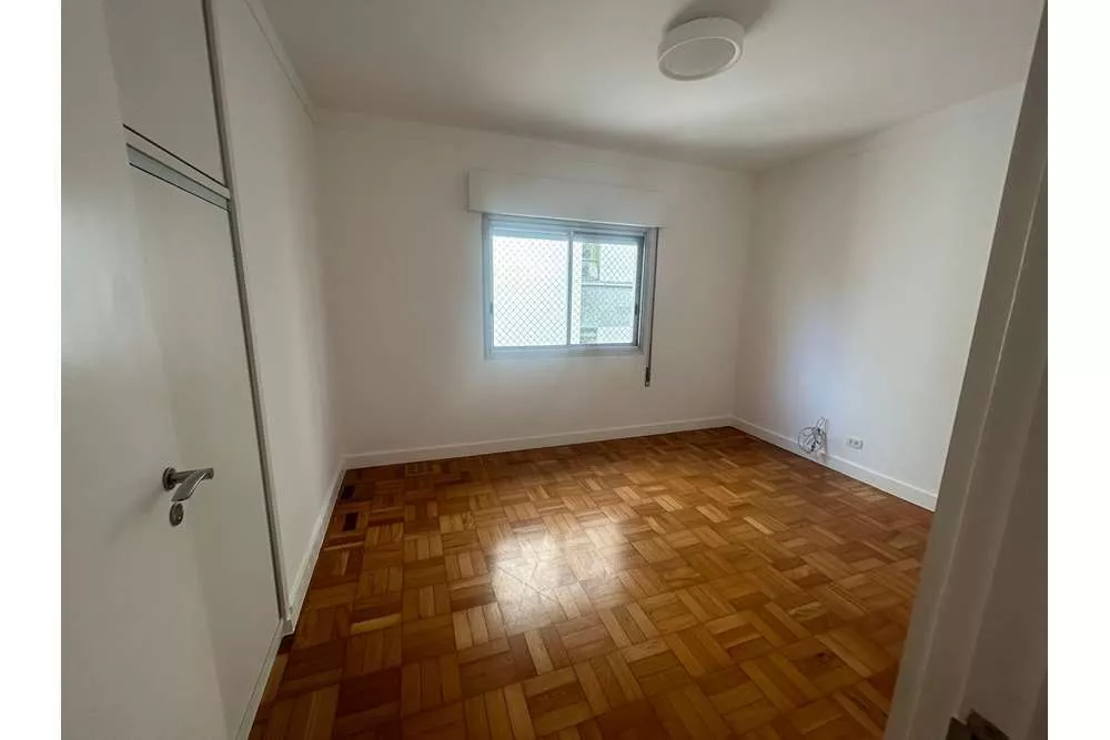 Apartamento à venda com 3 quartos, 138m² - Foto 5