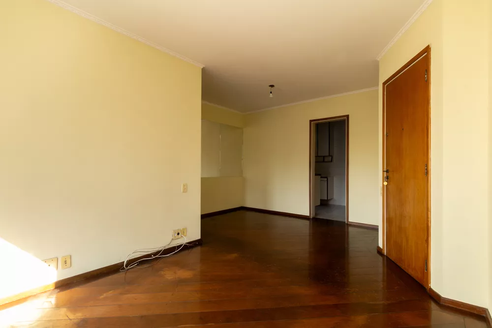 Apartamento à venda com 3 quartos, 81m² - Foto 1