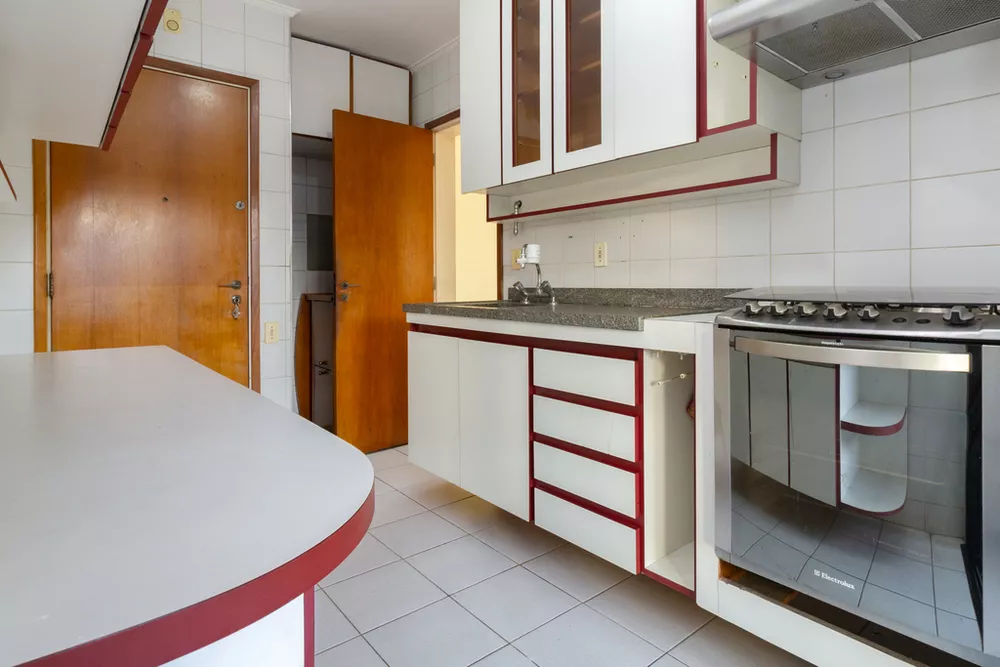 Apartamento à venda com 3 quartos, 81m² - Foto 4