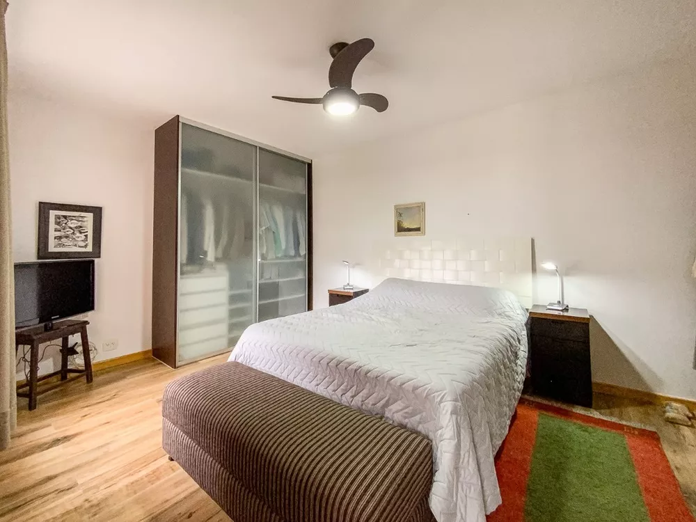 Apartamento à venda com 3 quartos, 170m² - Foto 3