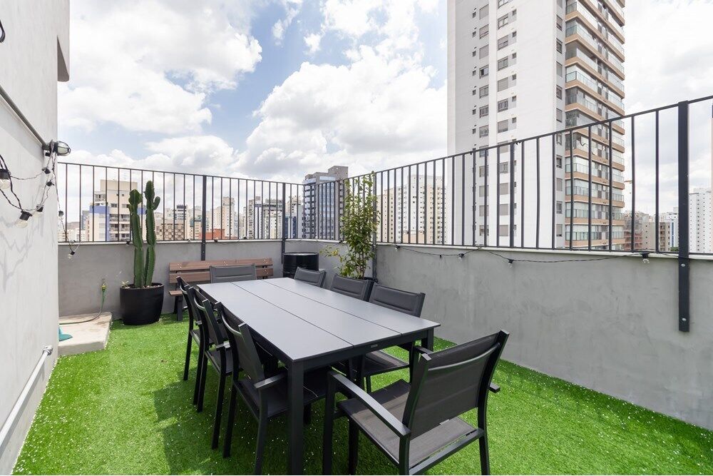 Cobertura à venda com 3 quartos, 250m² - Foto 2