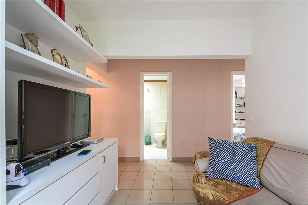 Apartamento à venda com 3 quartos, 92m² - Foto 9