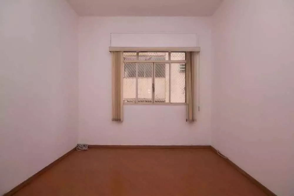 Apartamento à venda com 3 quartos, 143m² - Foto 8