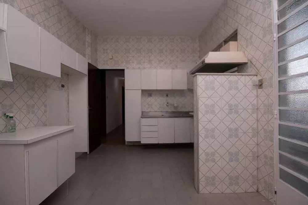 Apartamento à venda com 3 quartos, 143m² - Foto 7