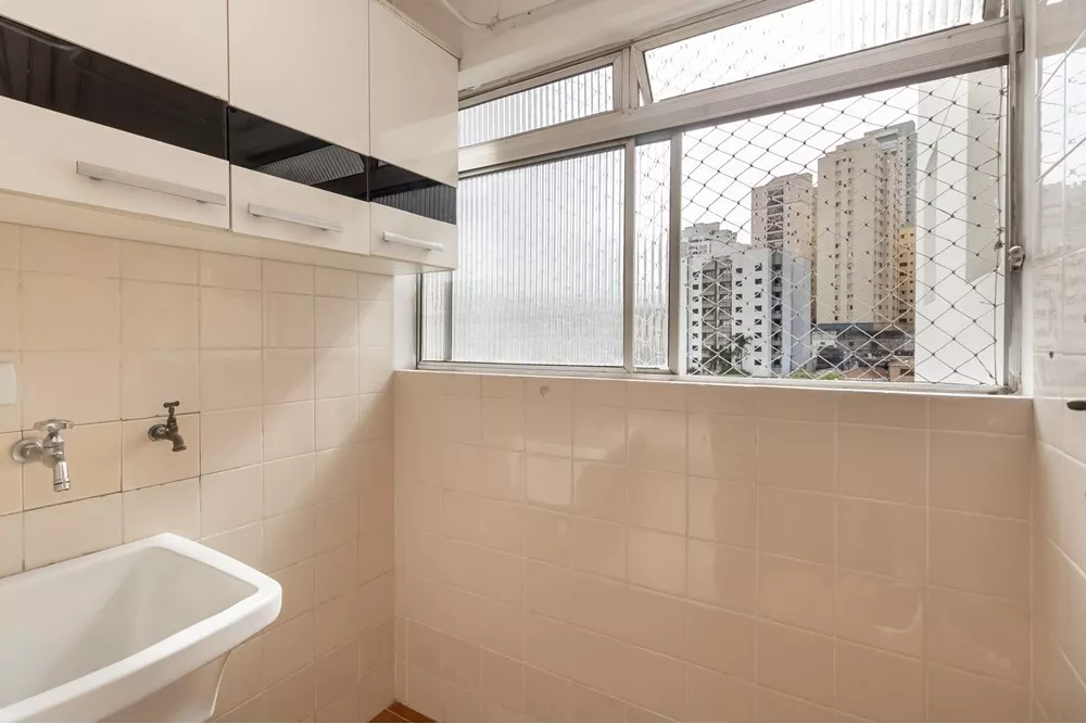 Apartamento à venda com 2 quartos, 61m² - Foto 11