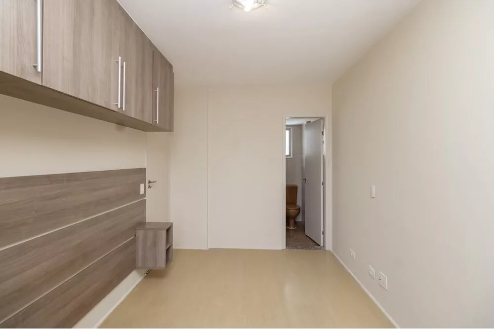 Apartamento à venda com 2 quartos, 61m² - Foto 4