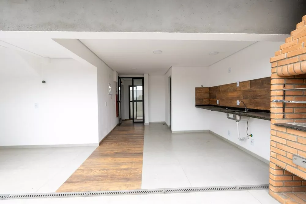 Apartamento à venda com 1 quarto, 32m² - Foto 2