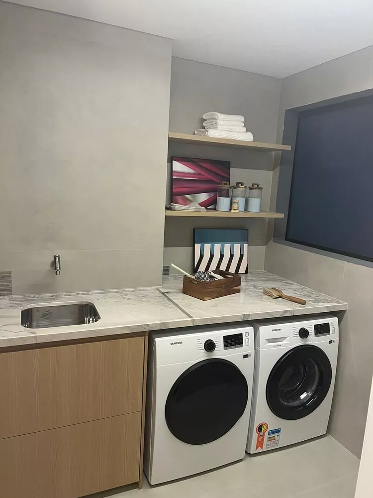 Apartamento à venda com 2 quartos, 127m² - Foto 13