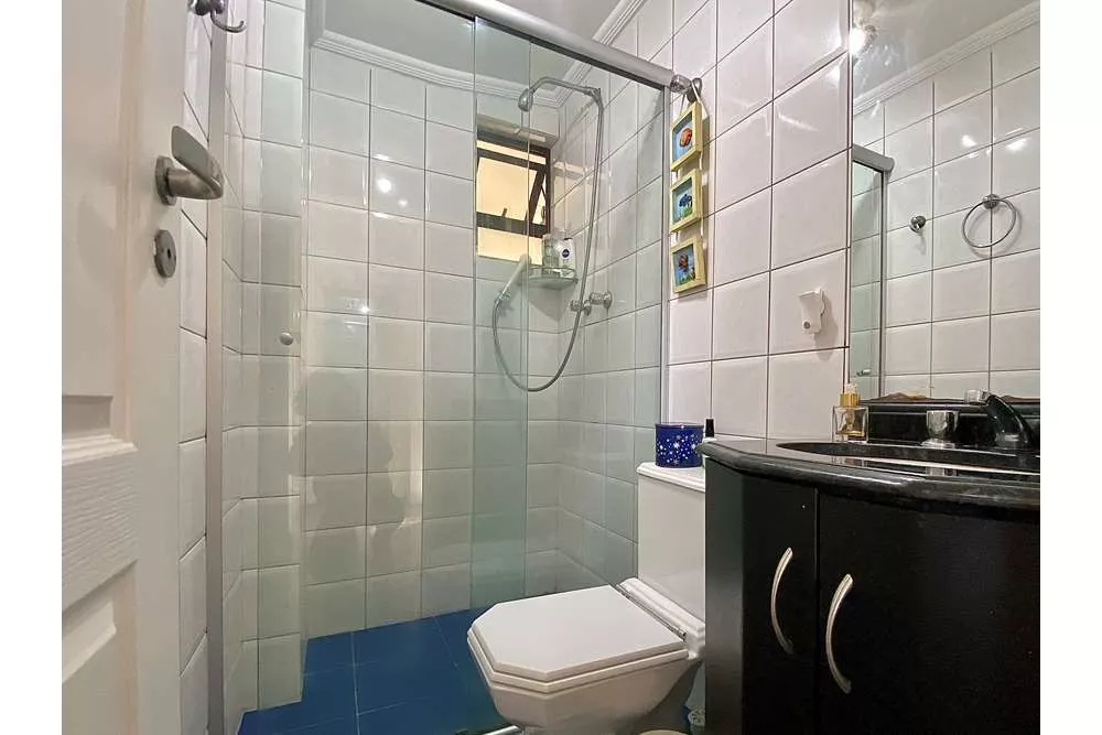 Apartamento à venda com 3 quartos, 79m² - Foto 2