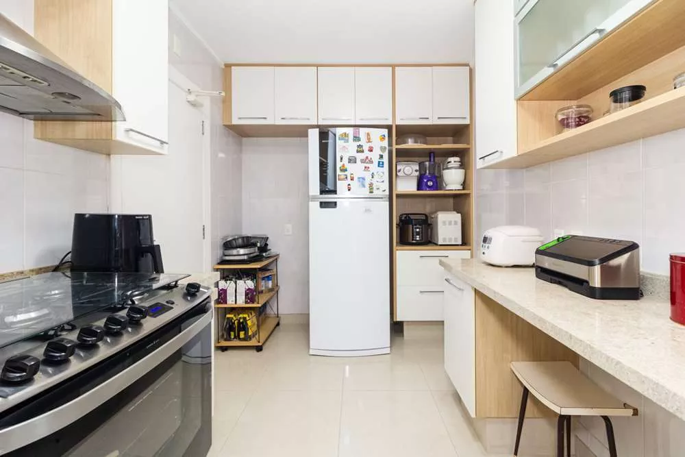 Apartamento à venda com 4 quartos, 357m² - Foto 2