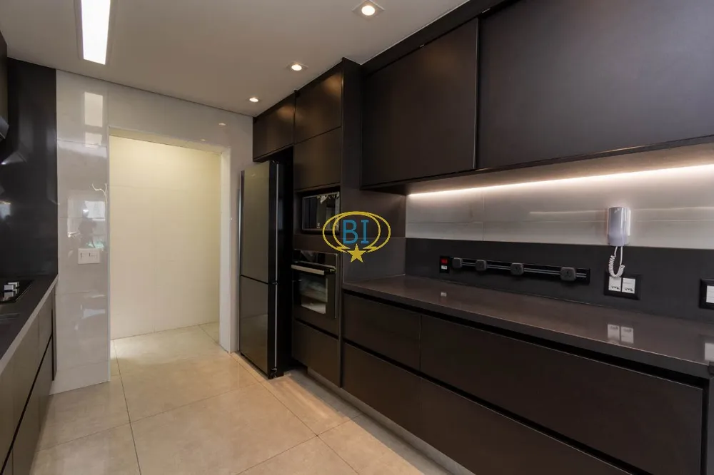 Cobertura, 4 quartos, 240 m² - Foto 2