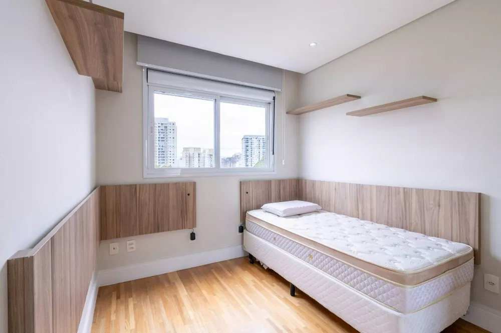 Apartamento à venda com 2 quartos, 81m² - Foto 3