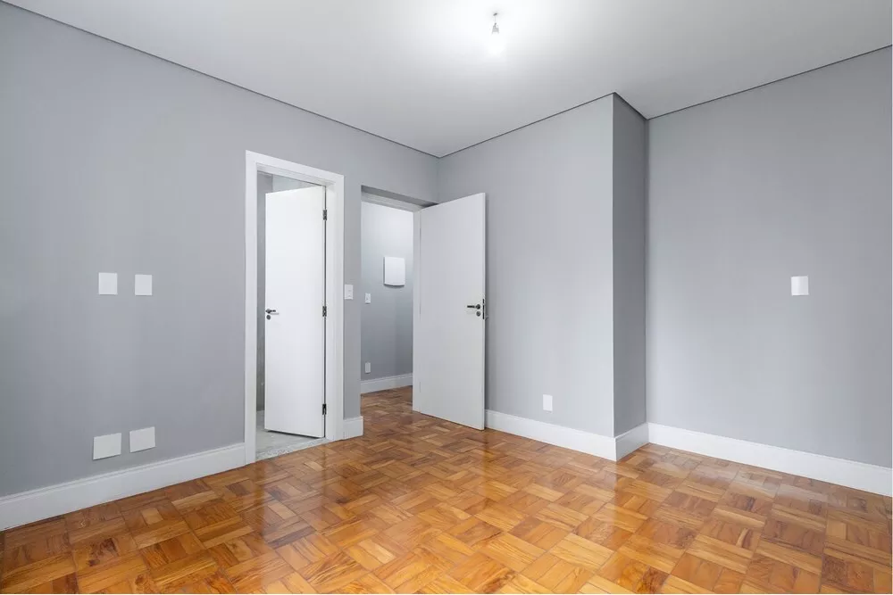 Apartamento à venda com 5 quartos, 272m² - Foto 10