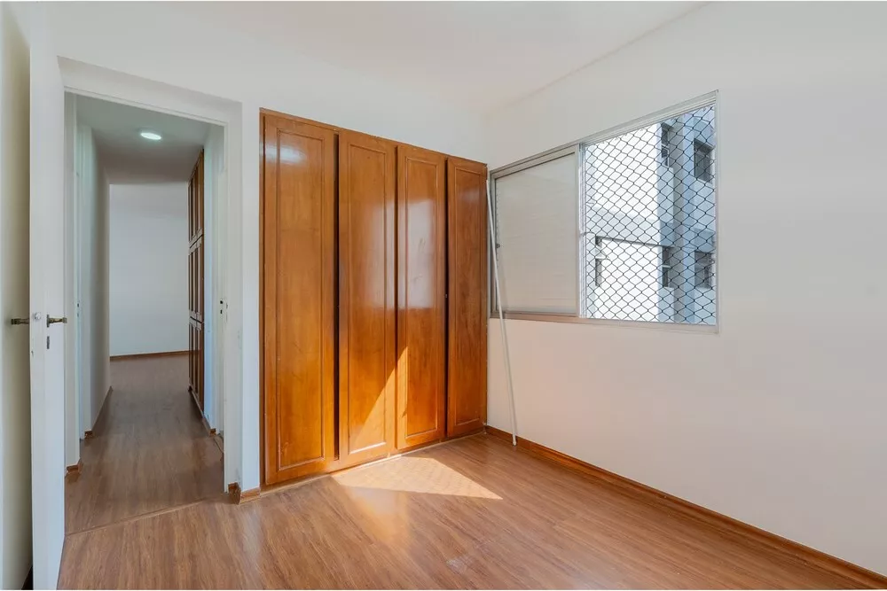 Apartamento à venda com 3 quartos, 74m² - Foto 11