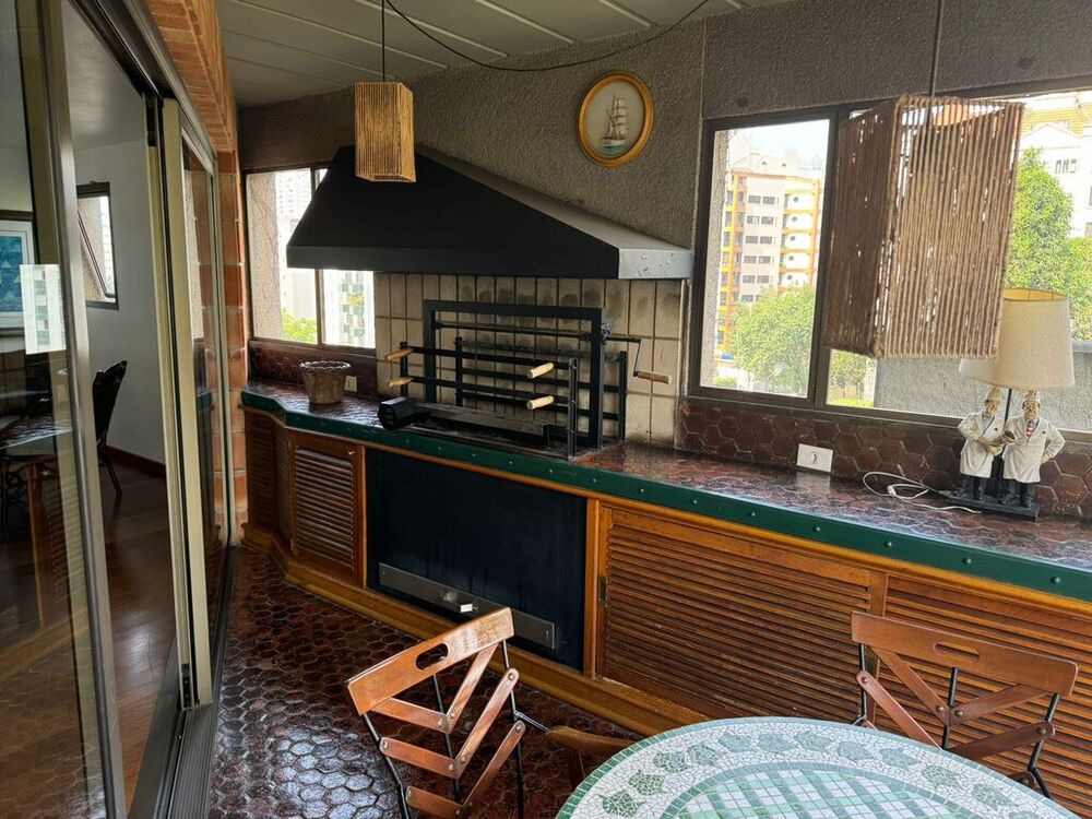 Apartamento, 4 quartos, 251 m² - Foto 1