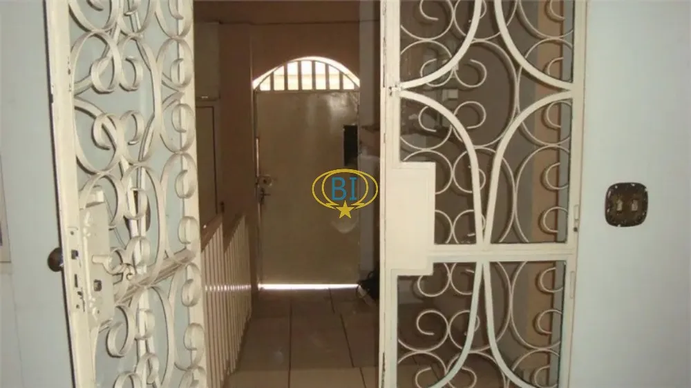 Sobrado, 9 quartos, 387 m² - Foto 2