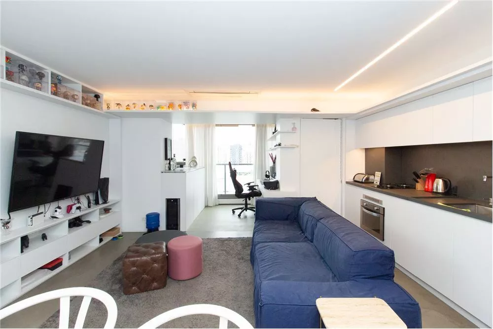 Apartamento à venda com 2 quartos, 62m² - Foto 1