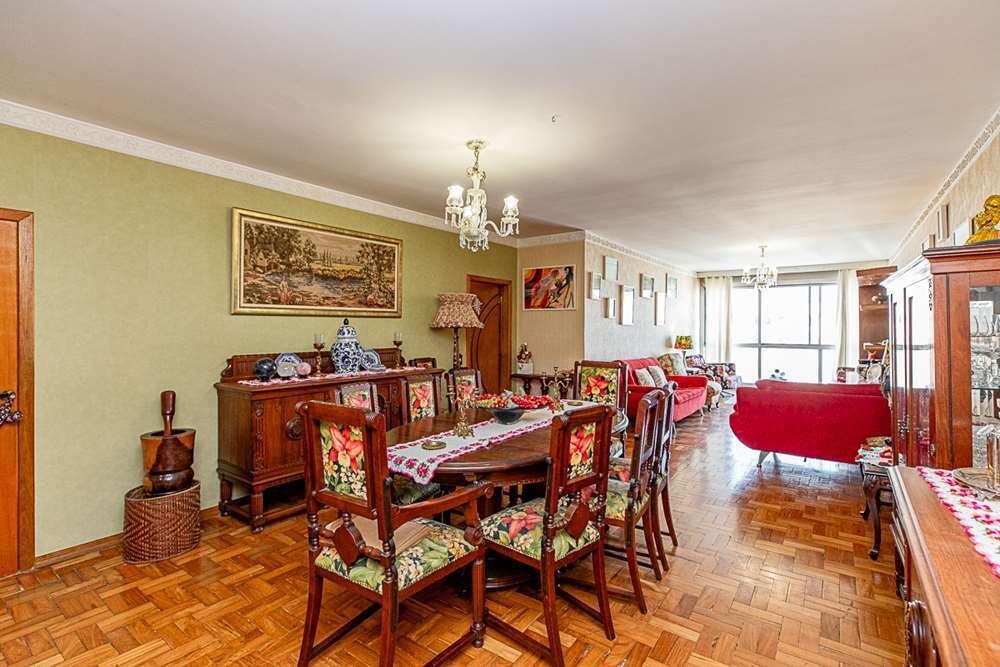 Apartamento, 3 quartos, 150 m² - Foto 1