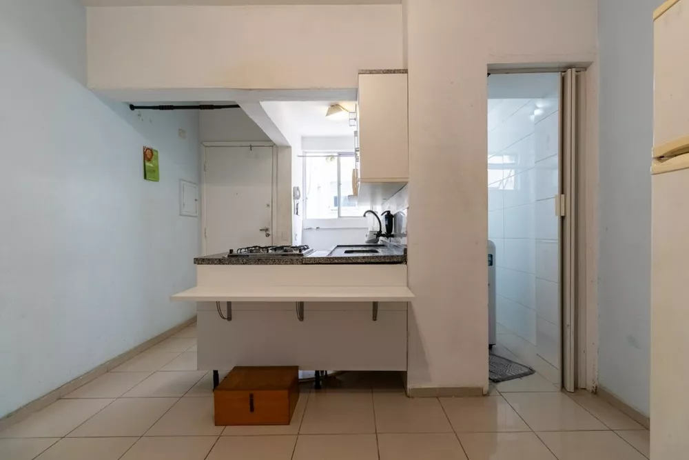 Apartamento à venda com 1 quarto, 34m² - Foto 1