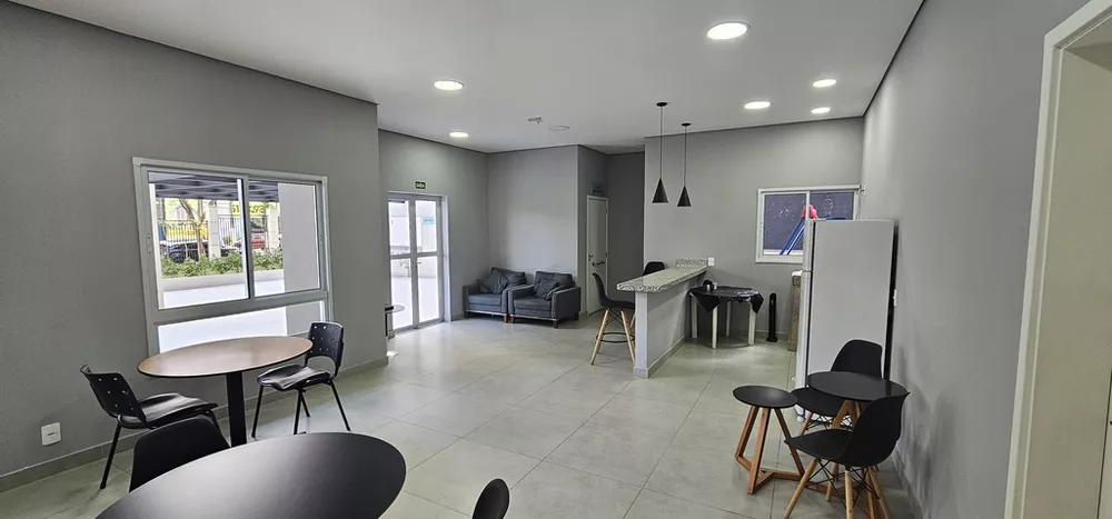 Apartamento à venda com 1 quarto, 34m² - Foto 17