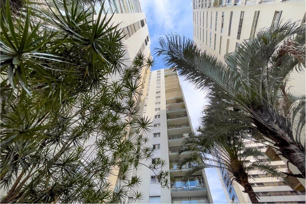 Apartamento à venda com 3 quartos, 227m² - Foto 11