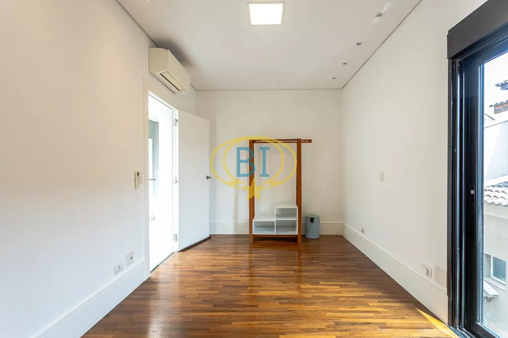 Casa à venda com 4 quartos, 620m² - Foto 41