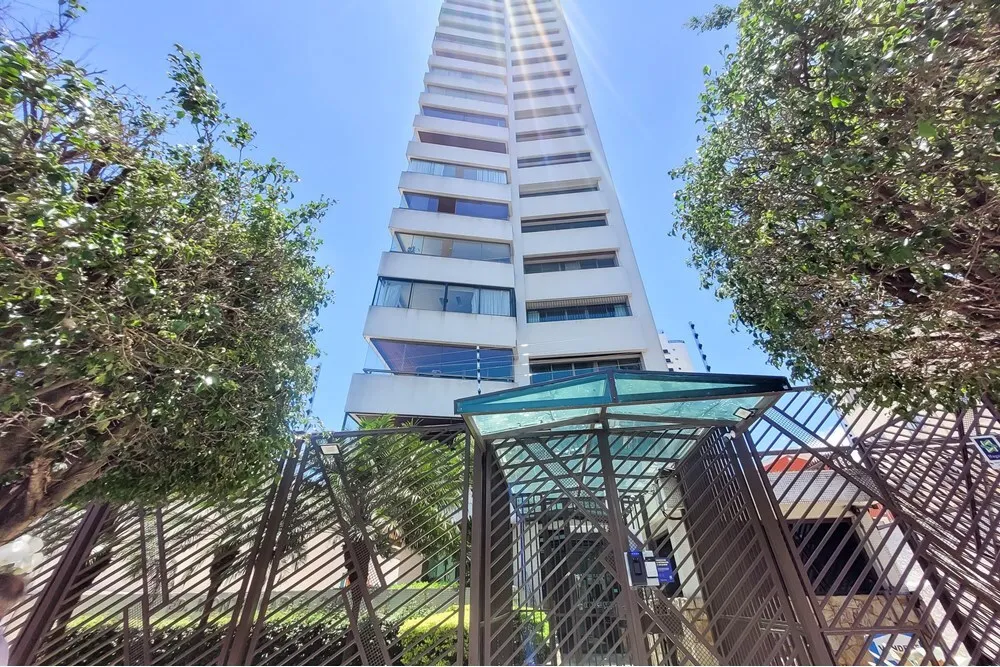Apartamento, 3 quartos, 180 m² - Foto 2