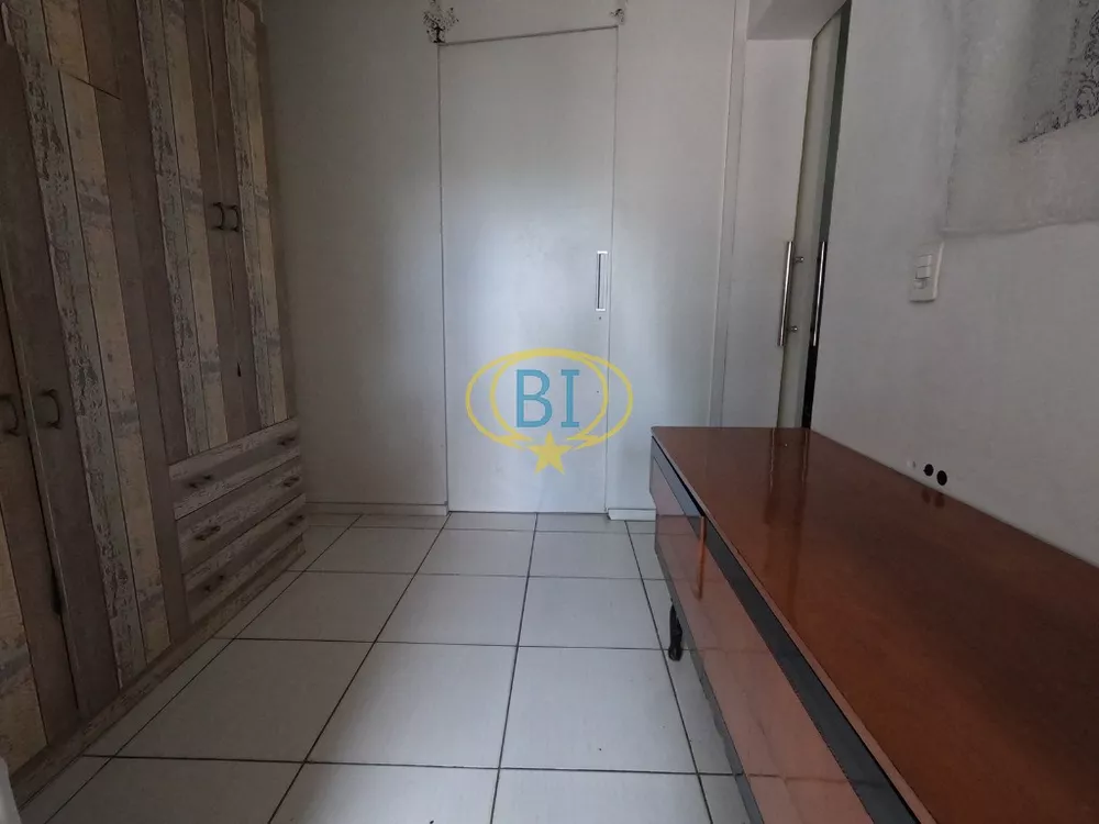 Apartamento à venda com 2 quartos, 62m² - Foto 5