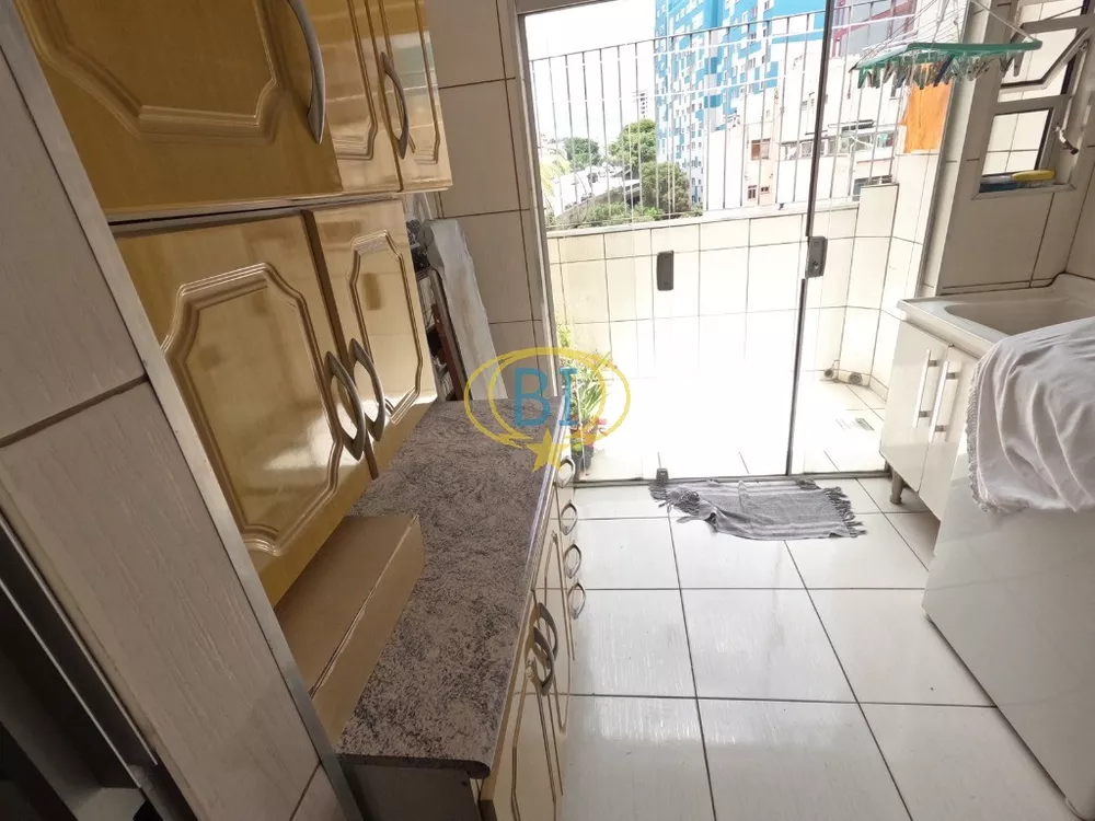 Apartamento à venda com 2 quartos, 62m² - Foto 8