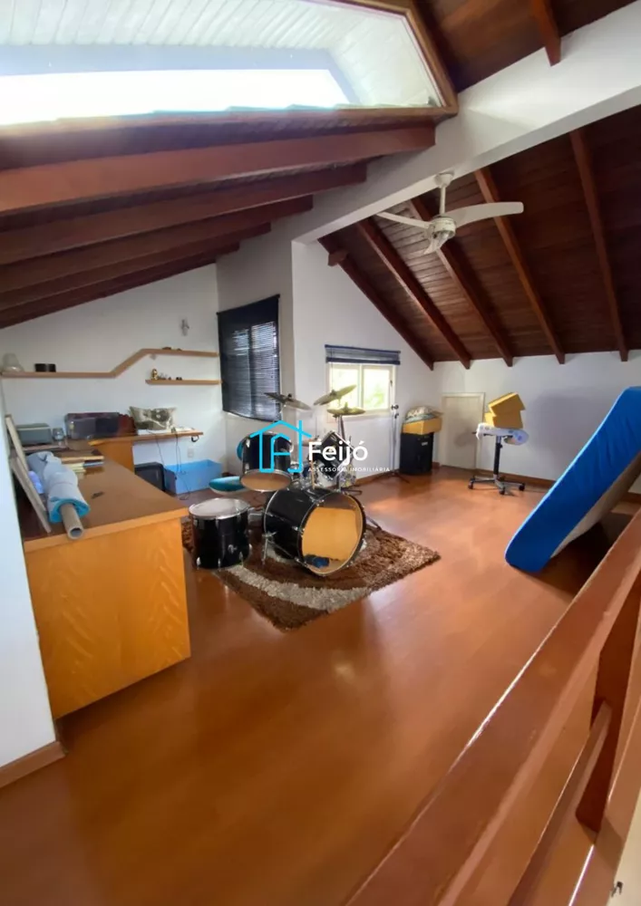 Casa, 5 quartos, 243 m² - Foto 3