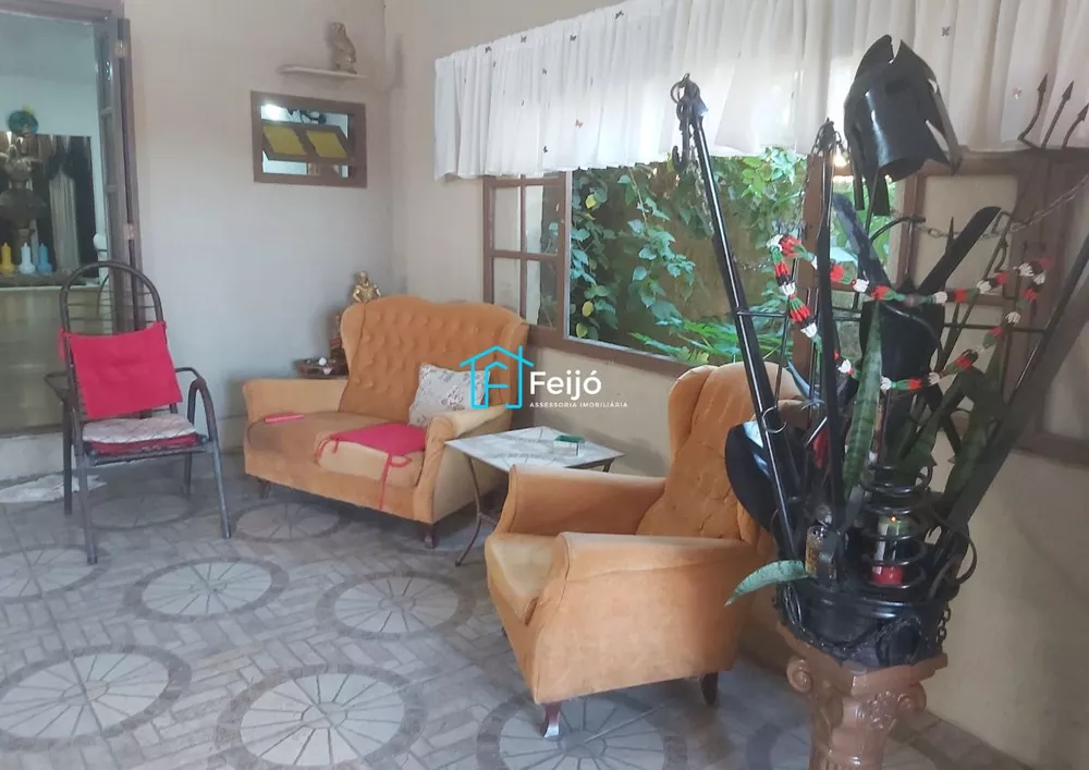 Casa, 2 quartos, 335 m² - Foto 1