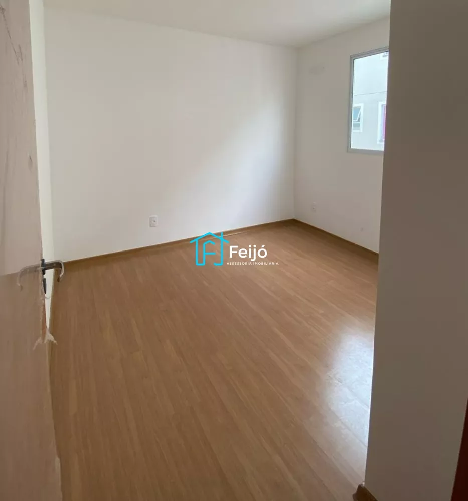 Apartamento à venda com 2 quartos, 40m² - Foto 3