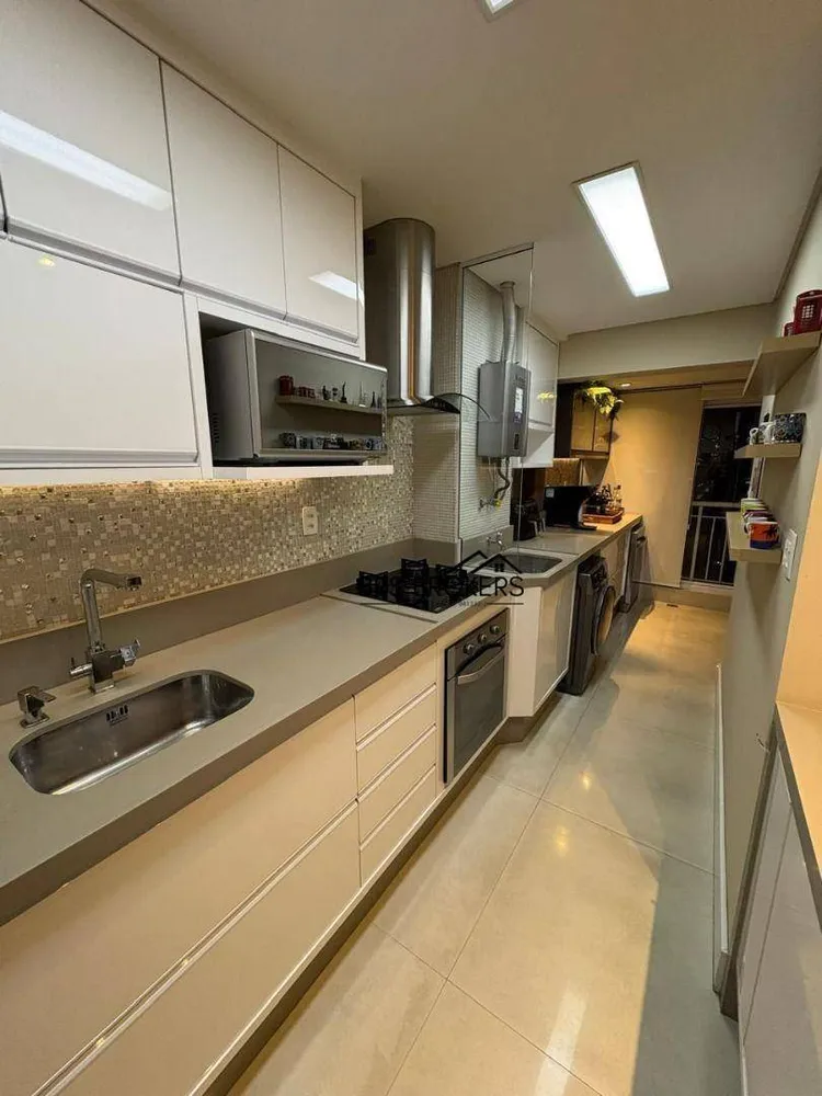 Apartamento, 2 quartos, 72 m² - Foto 2
