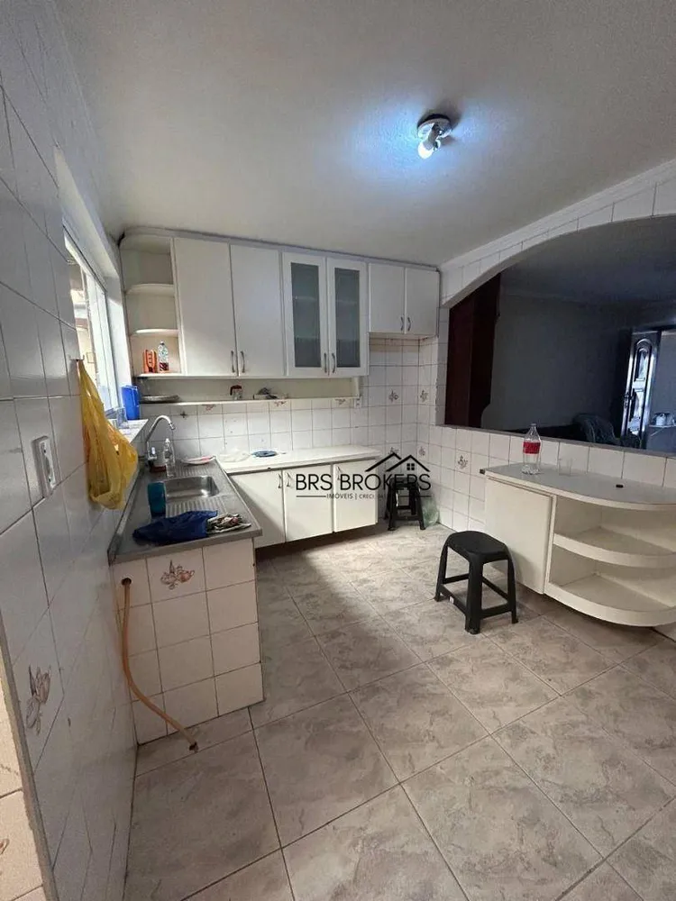 Sobrado, 3 quartos, 182 m² - Foto 3