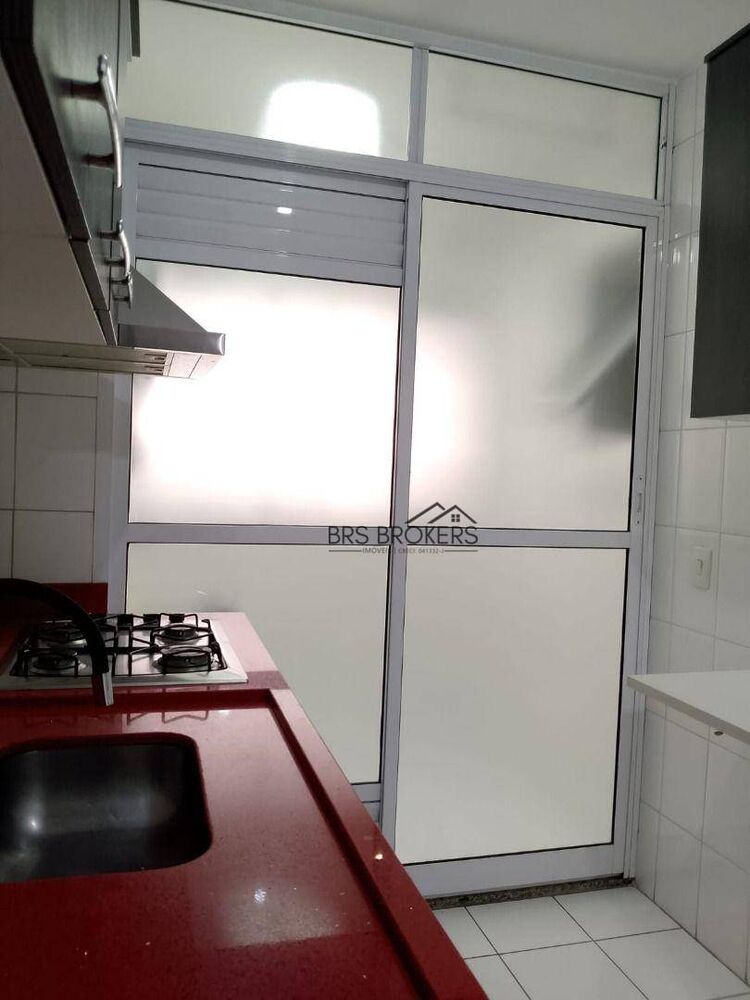 Apartamento à venda com 3 quartos, 74m² - Foto 4