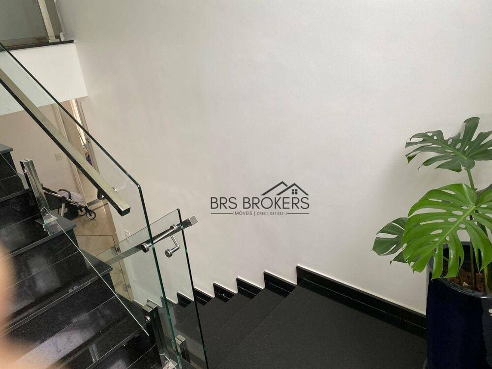 Sobrado, 5 quartos, 287 m² - Foto 1