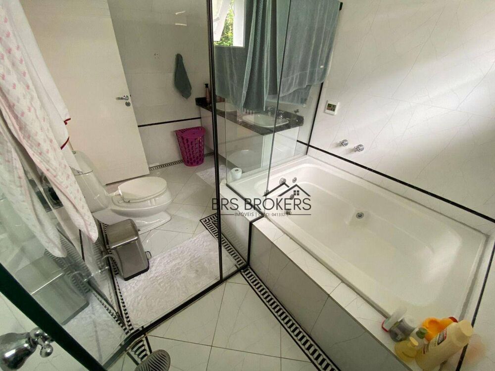 Sobrado, 5 quartos, 287 m² - Foto 5