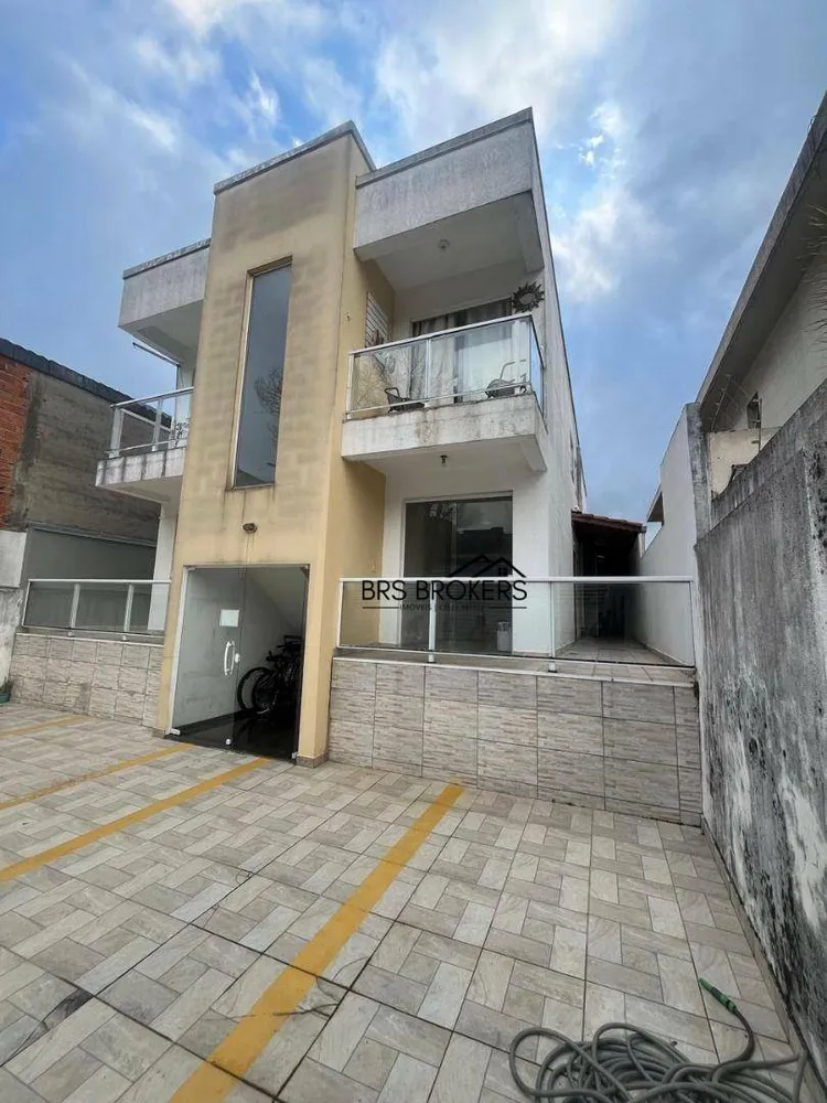 Casa, 2 quartos, 70 m² - Foto 1
