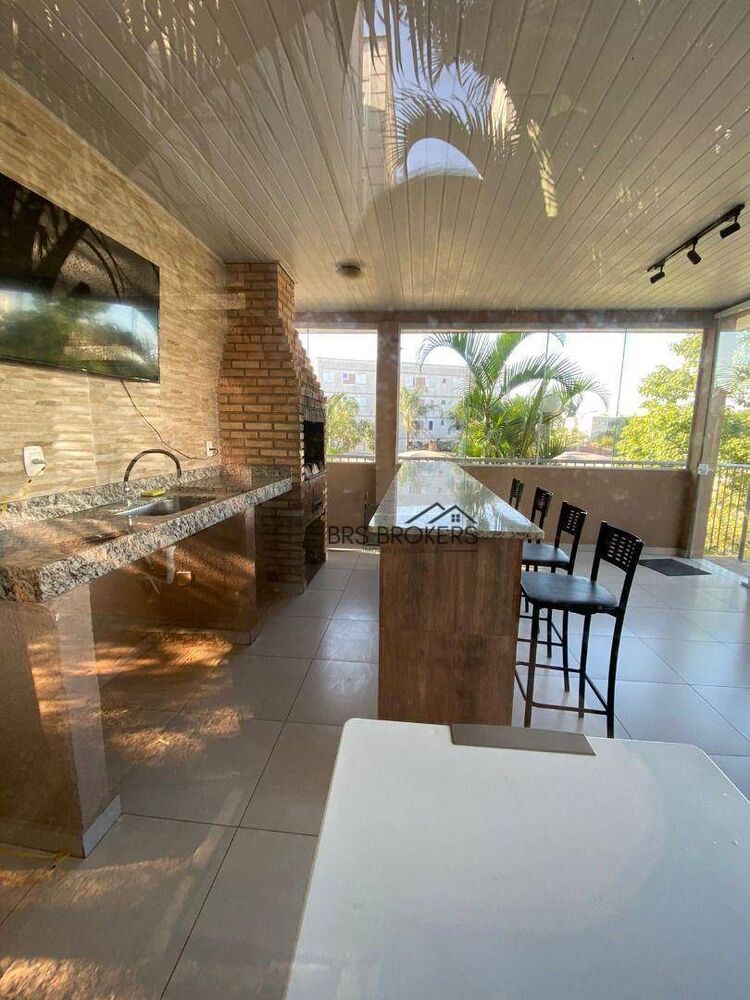 Apartamento à venda com 2 quartos, 42m² - Foto 5